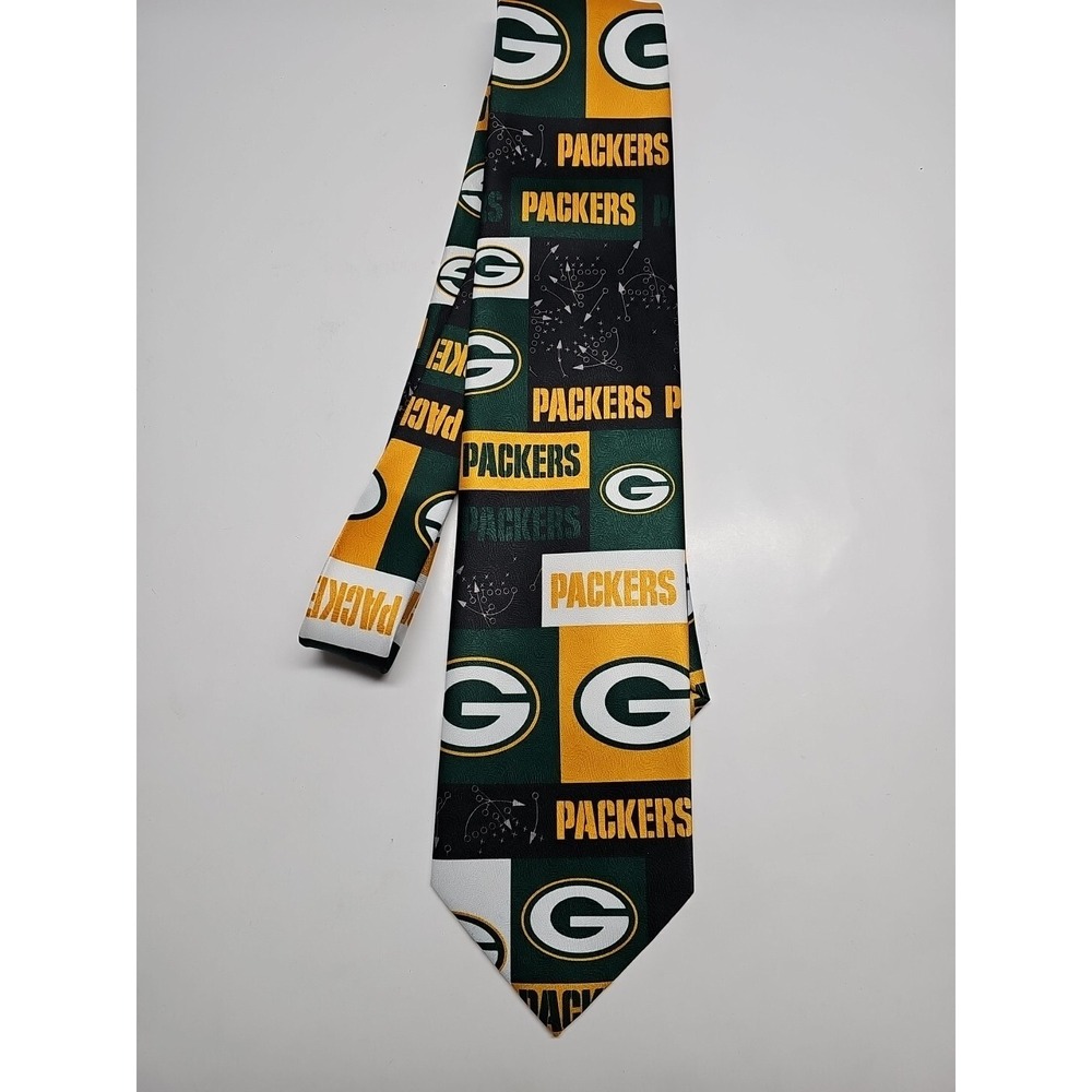 Green Bay PACKERS  NECKTIE 2002‎ Ralph Marlin NFL licensed Block & Play 58"